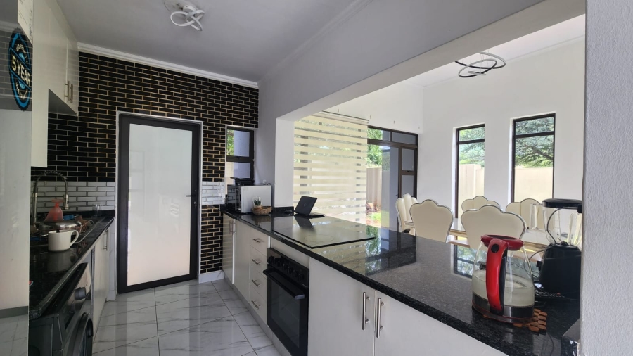 3 Bedroom Property for Sale in Leloko Lifestyle Estate North West